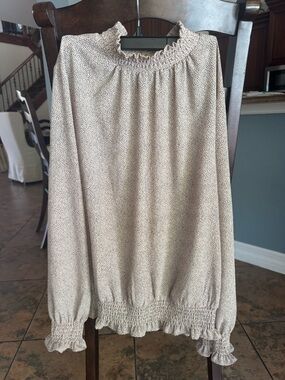 Adrianna Papell Cream Blouse with Black Speckle